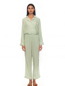 Oferta de Night Pijama Set Top Verde por $70 en Azulu