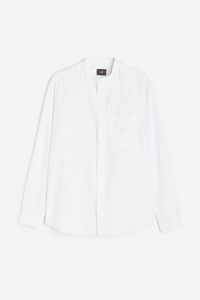 Oferta de Camisa cuello Neru en mezcla de lino Regular Fit por $60900 en H&M