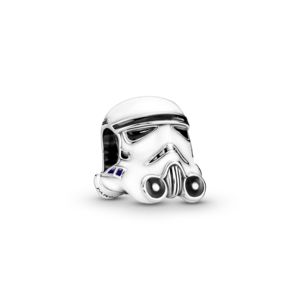 Oferta de Casco de Stormtrooper de Star Wars™ por $575000 en Pandora