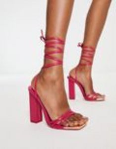Oferta de Public Desire Amira tie up block heel sandals in hot pink por $11 en ASOS