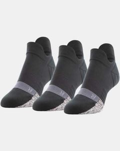 Oferta de Women's UA Breathe 3-Pack No Show Tab Socks por $20 en Under Armour